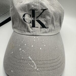 Calvin Klein Light Gray with paint splatter Logo Cap